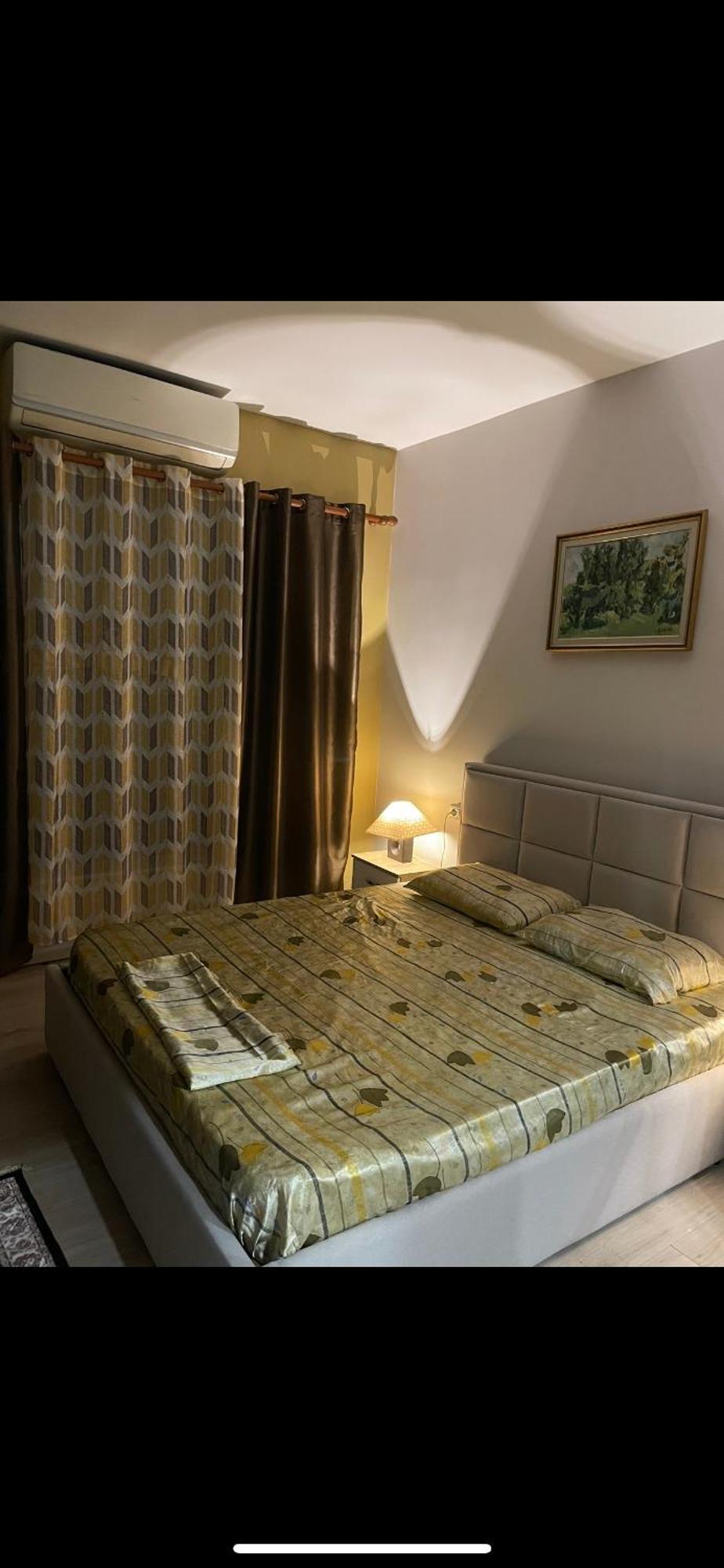 Destinacion Central Room Tiranë Luaran gambar